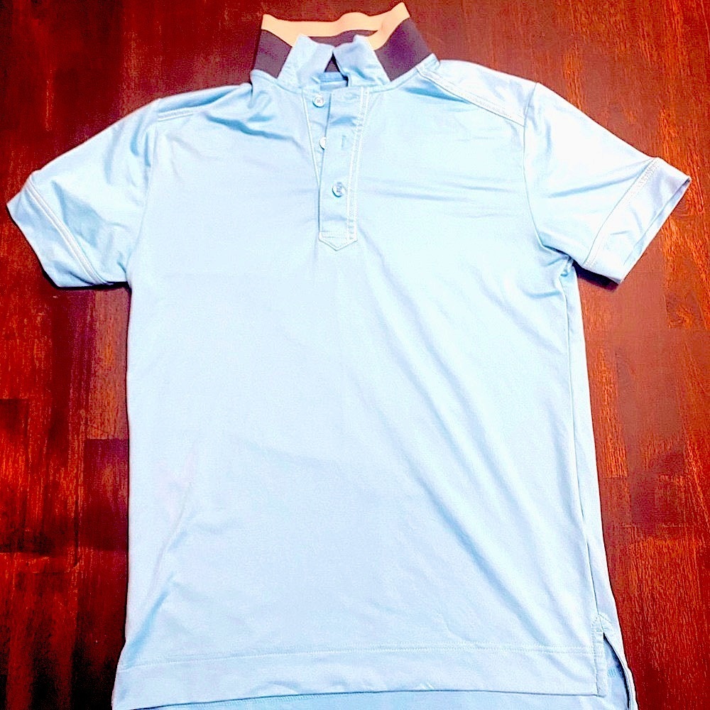 ⛳️CALLAWAY! GOLF SHIRT! Kids small( Color Blue)